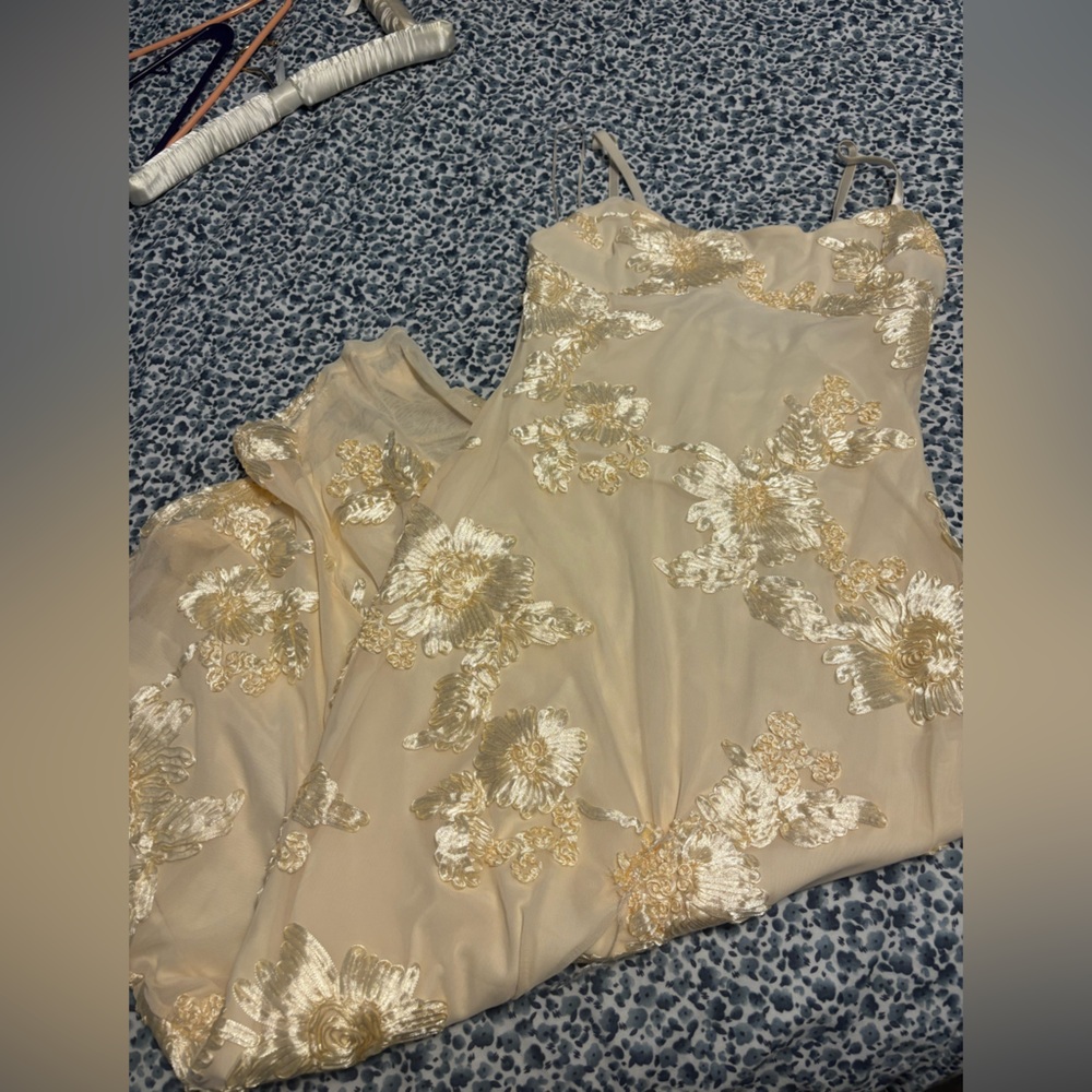 Elegant Gold and Cream Maxi Dress